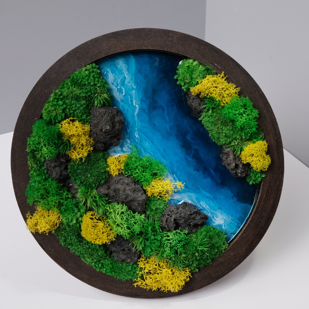 Round Moss Wall Art – Resin River & Preserved Moss | Walnut Wood Circle Frame